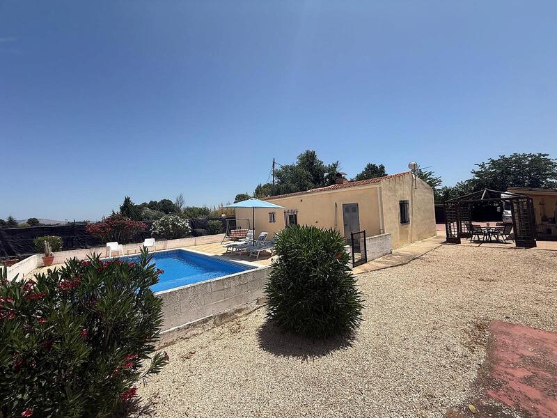 4 bedroom Villa for sale