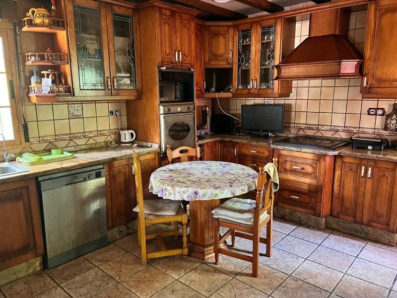 4 bedroom Country House for sale