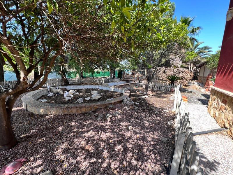 4 bedroom Country House for sale