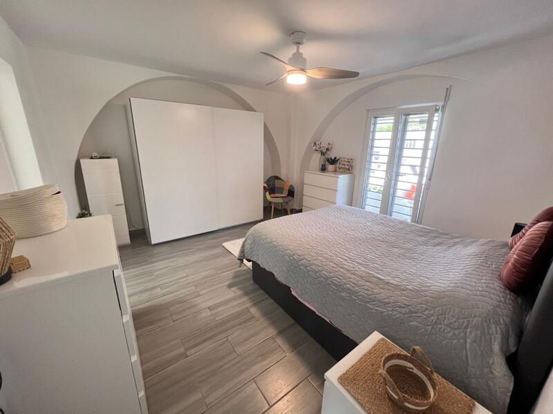 3 slaapkamer Landhuis Te koop