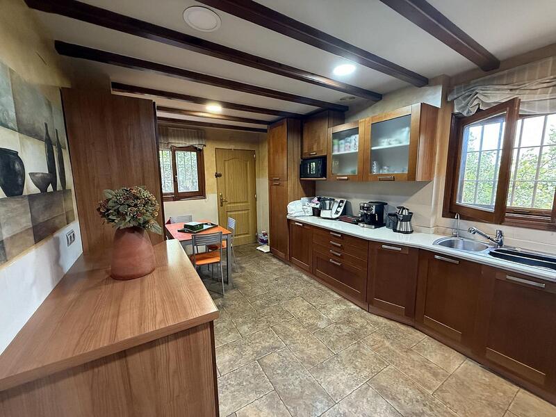 4 slaapkamer Villa Te koop