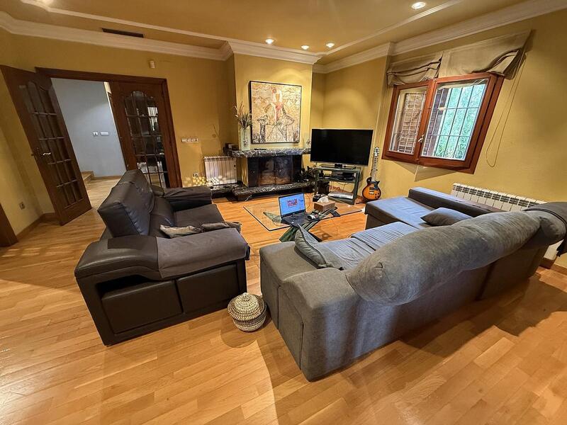 4 slaapkamer Villa Te koop
