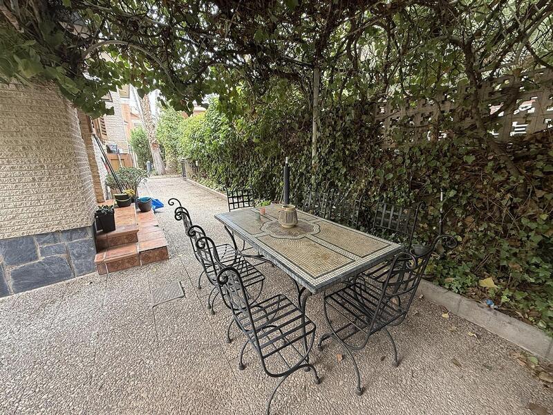 4 slaapkamer Villa Te koop
