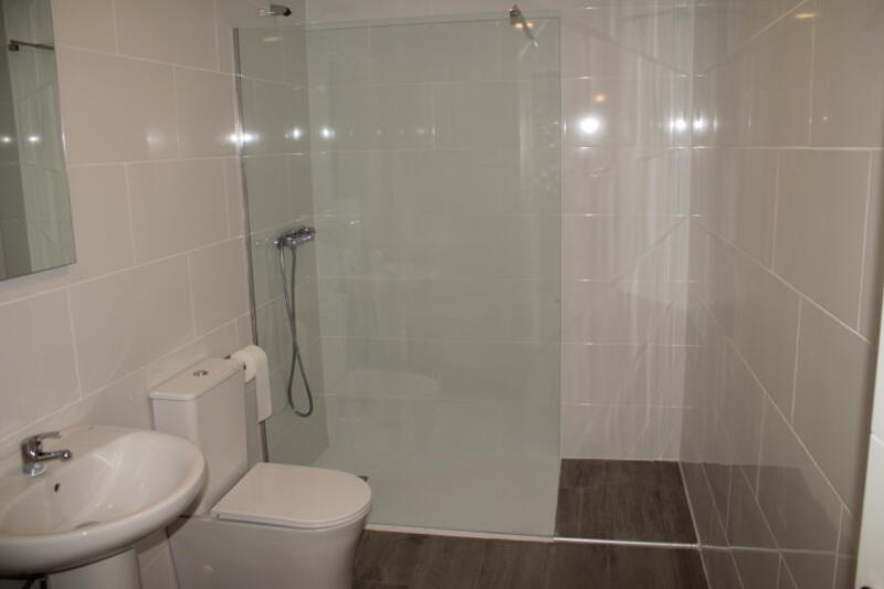 4 Cuarto Adosado en venta