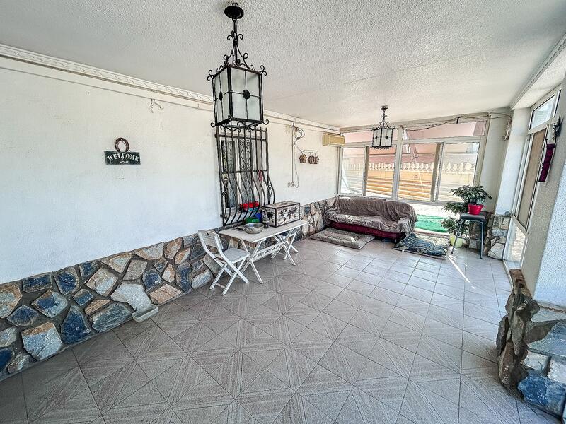 4 slaapkamer Landhuis Te koop