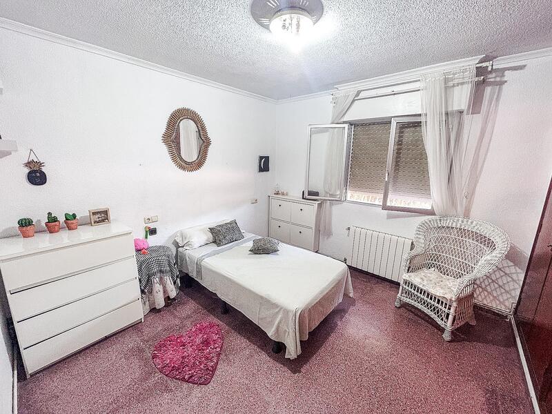 4 slaapkamer Landhuis Te koop
