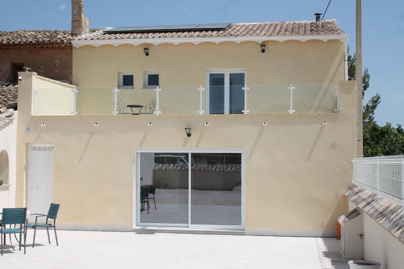 4 chambre Auberge à vendre