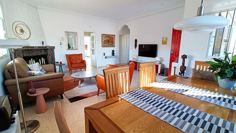 4 sovrum Villa till salu