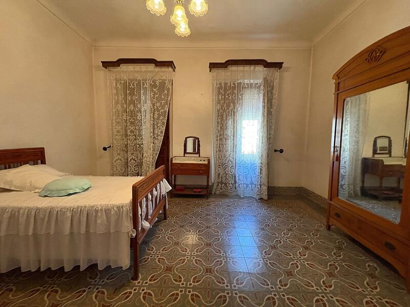 6 chambre Maison de Ville à vendre