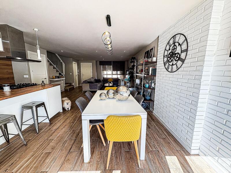 4 soverom Duplex til salgs