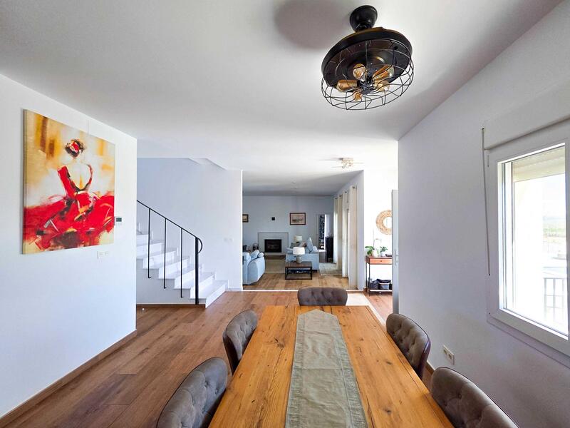 4 Cuarto Villa en venta