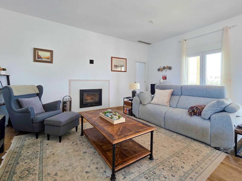 4 Cuarto Villa en venta