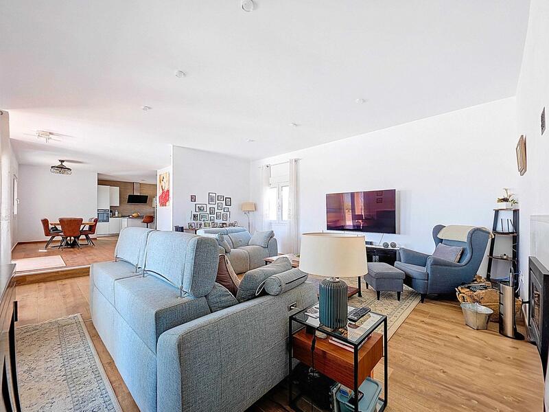 4 Cuarto Villa en venta