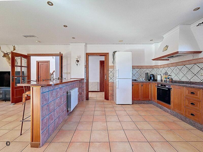 6 Cuarto Villa en venta