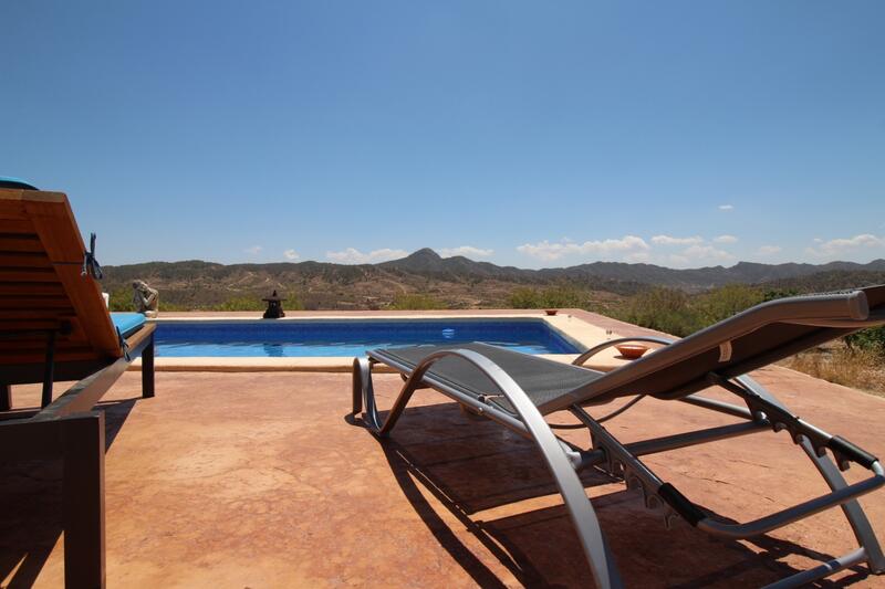 4 Cuarto Villa en venta