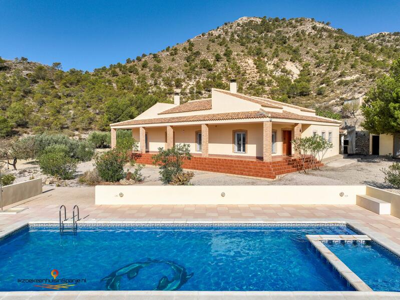 3 slaapkamer Villa Te koop