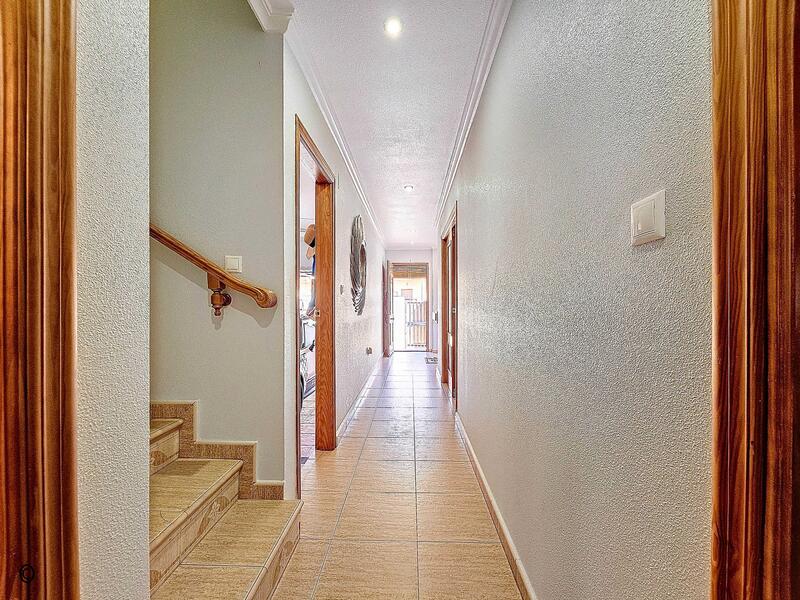 4 Cuarto Adosado en venta