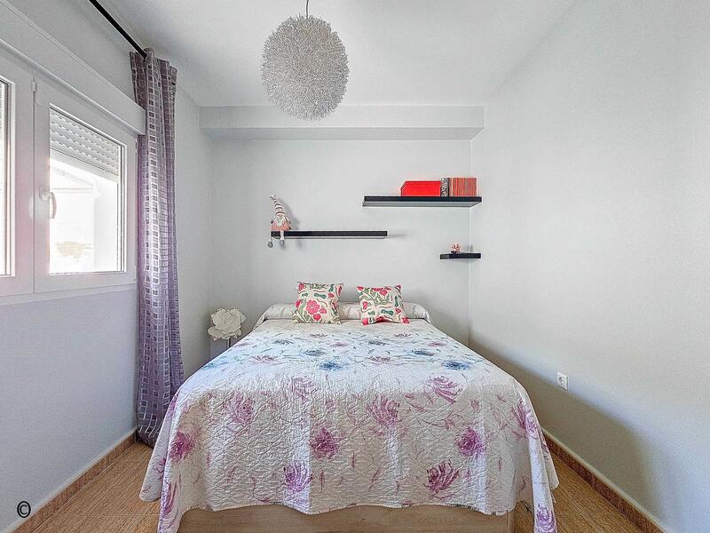 4 Cuarto Adosado en venta