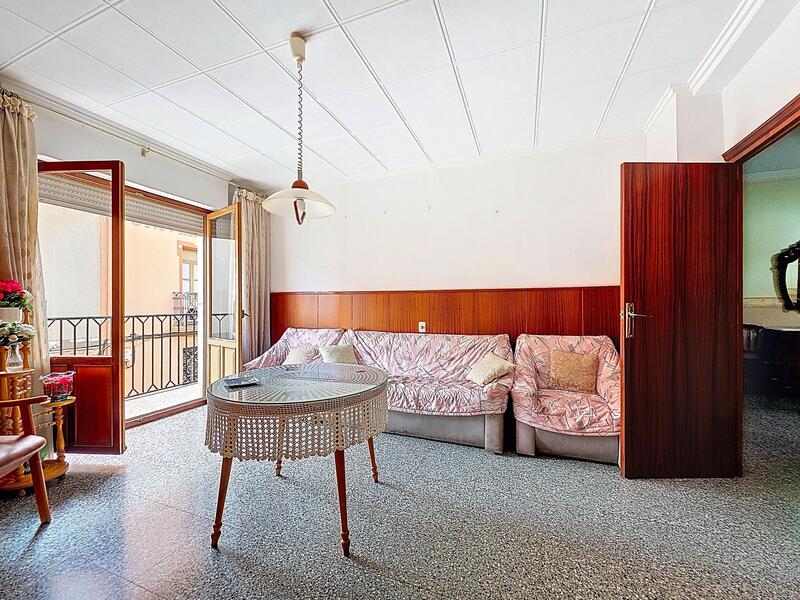 4 slaapkamer Gezinswoning Te koop