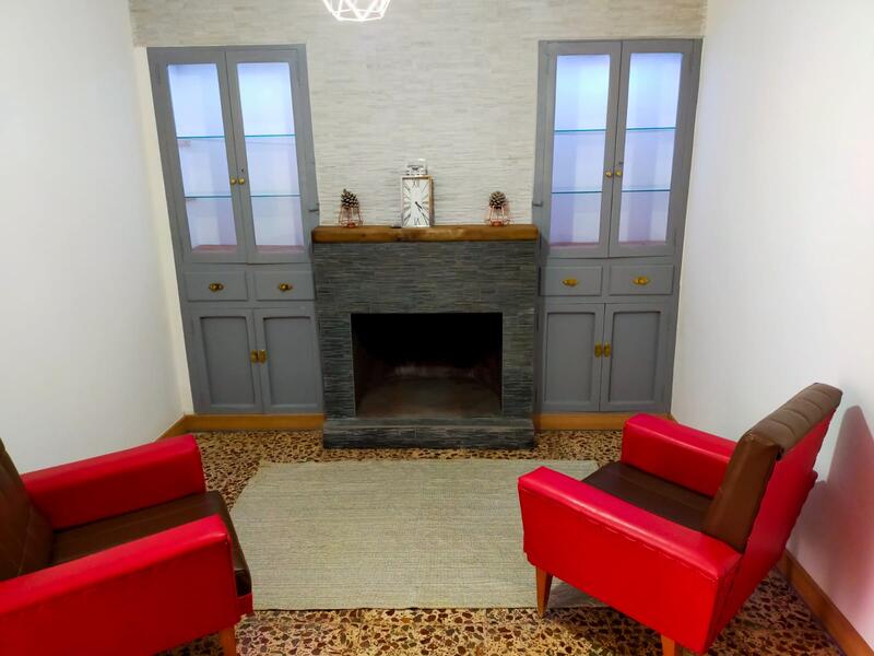 3 slaapkamer Gezinswoning Te koop
