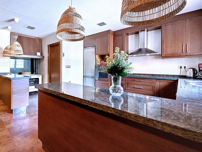 4 bedroom Country House for sale