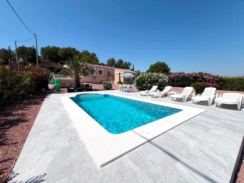 Villa zu verkaufen in Hondon de los Frailes, Alicante