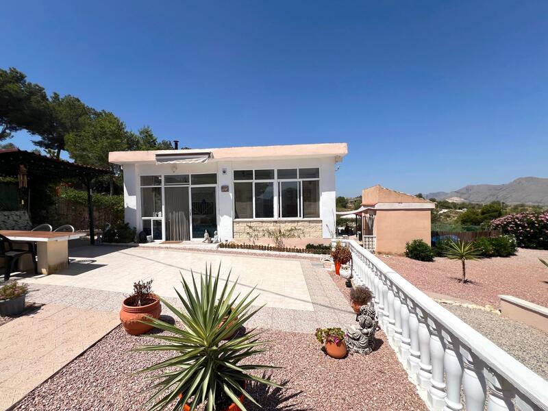 4 Cuarto Villa en venta