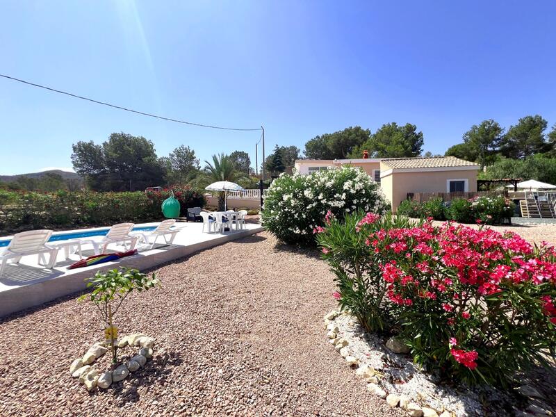 4 Cuarto Villa en venta
