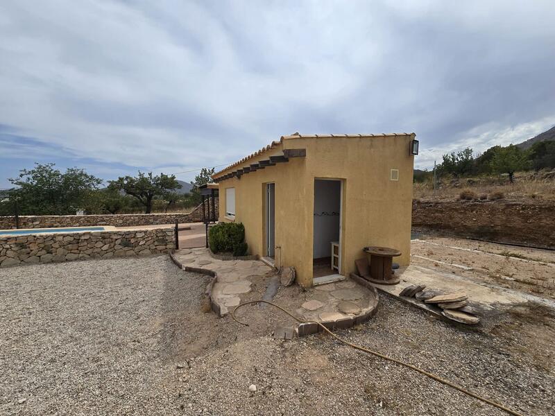 4 Cuarto Villa en venta