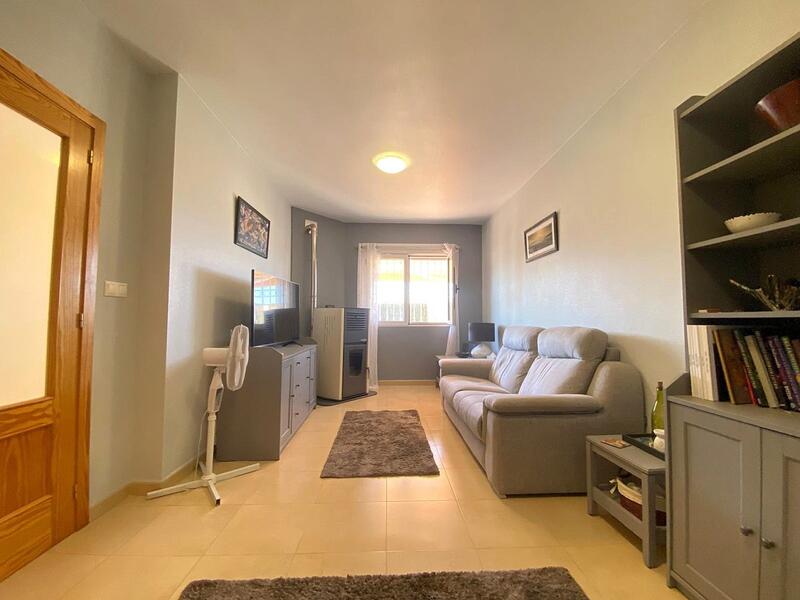 4 slaapkamer Gezinswoning Te koop