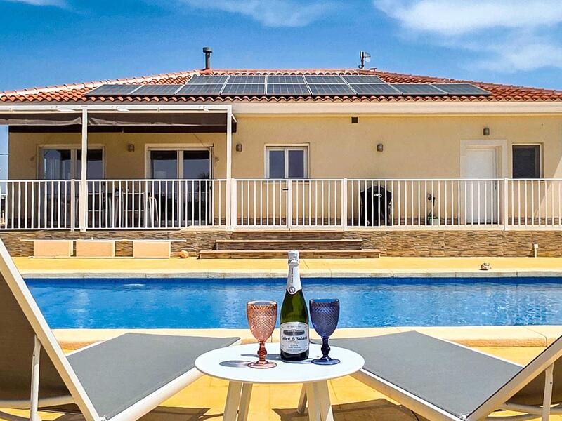 3 bedroom Villa for sale