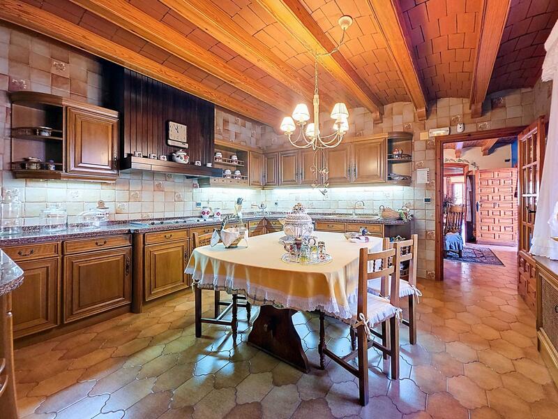 6 slaapkamer Villa Te koop