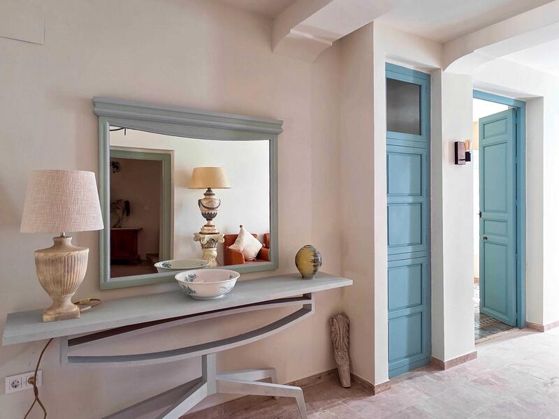 6 bedroom Country House for sale