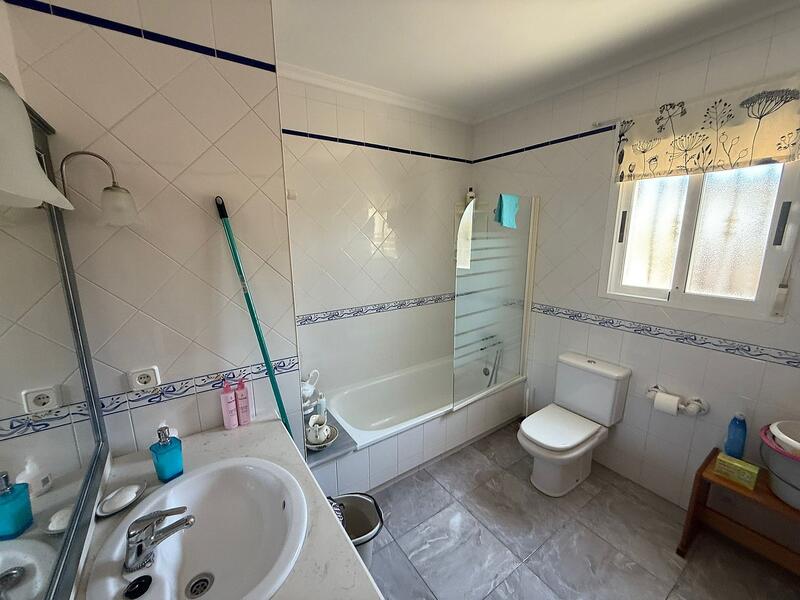 5 Cuarto Casa de Campo en venta