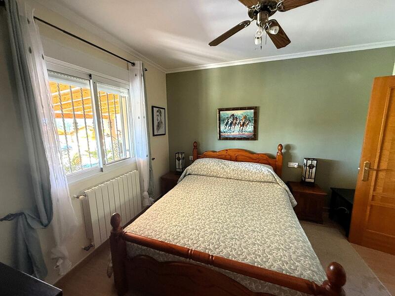 5 Cuarto Casa de Campo en venta