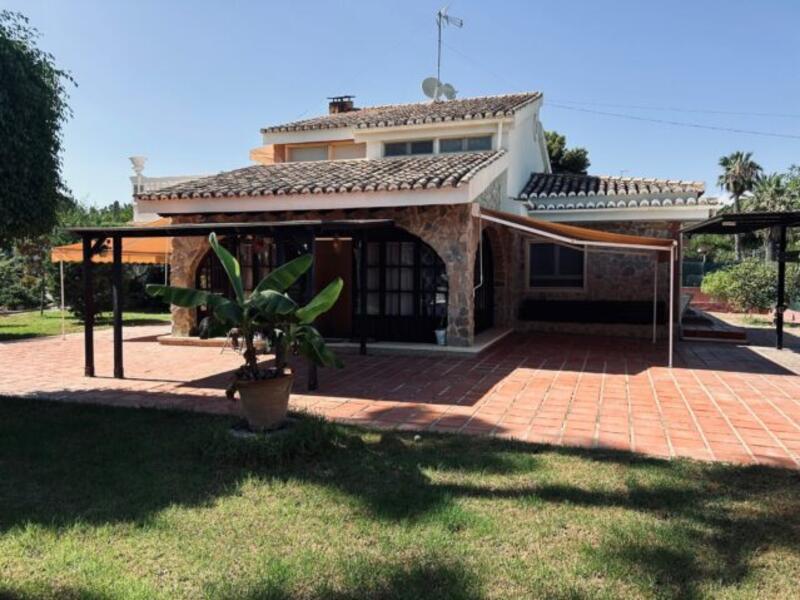 Villa for sale in Elx/Elche, Alicante
