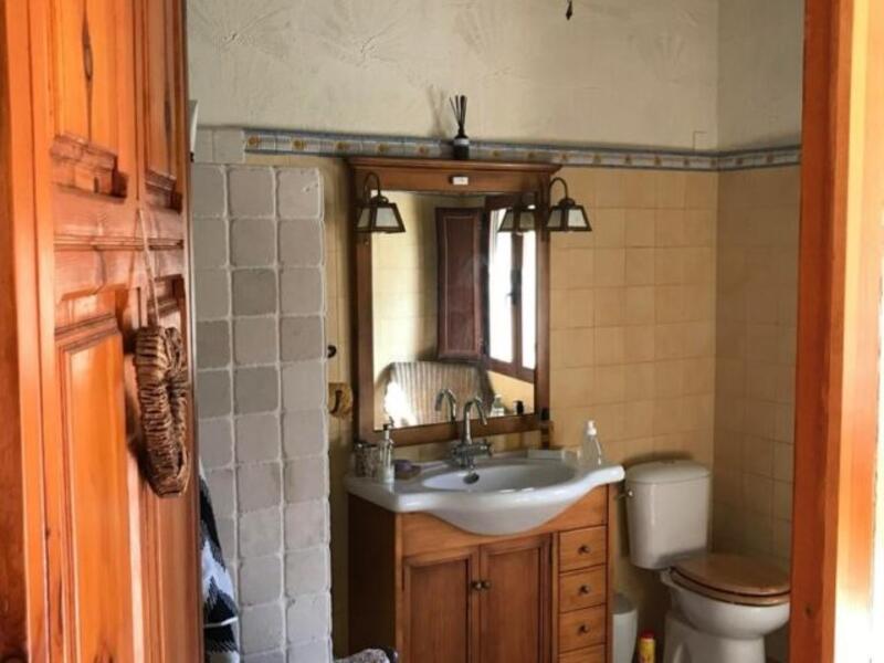 6 sovrum Villa till salu