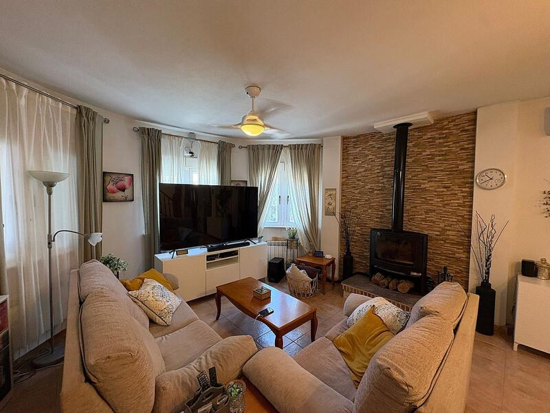 4 Cuarto Villa en venta
