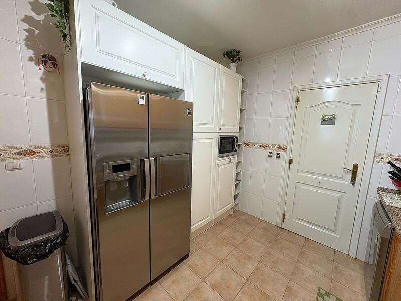 4 Cuarto Villa en venta