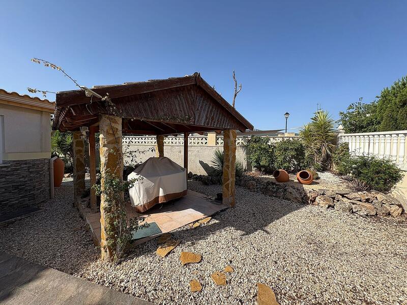 4 Cuarto Villa en venta