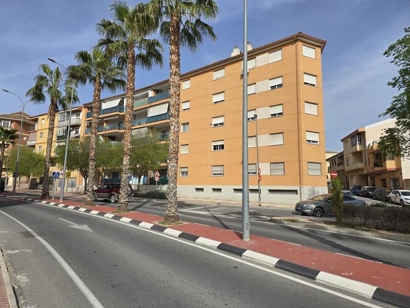 квартира продается в Sax, Alicante