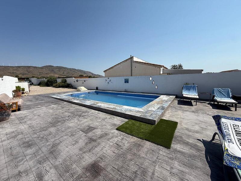3 bedroom Villa for sale