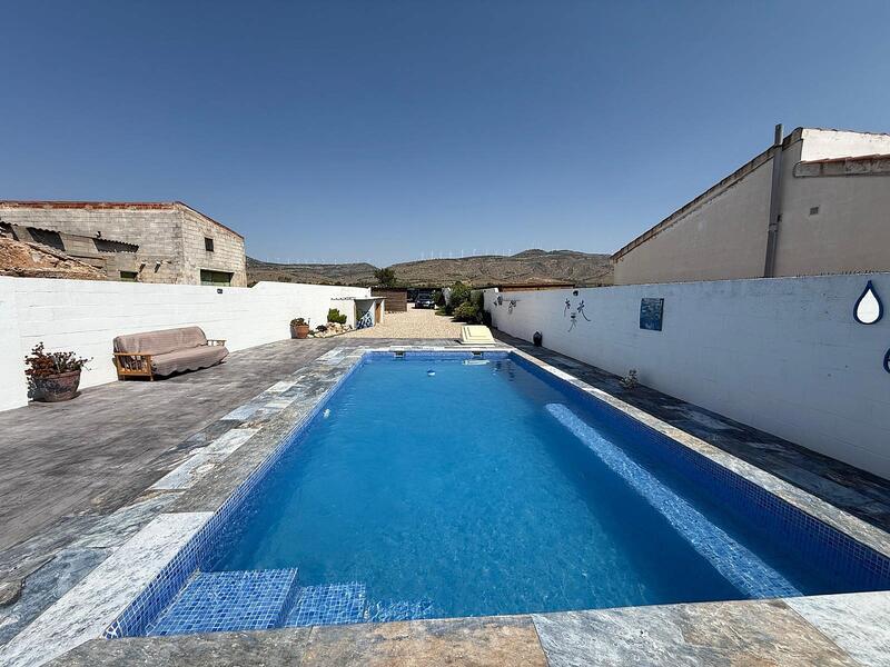 3 bedroom Villa for sale