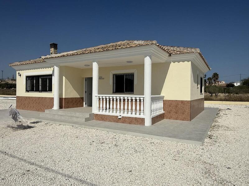 Villa for sale in Fortuna, Murcia