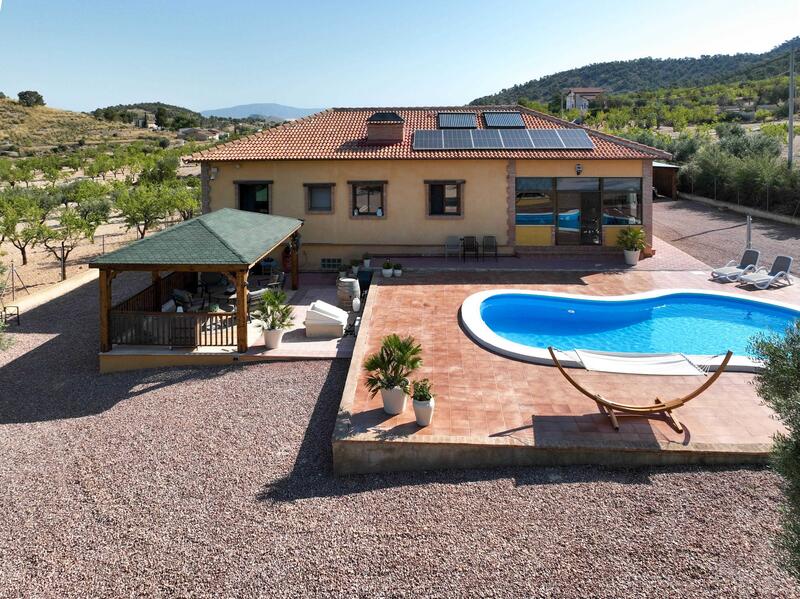3 bedroom Villa for sale