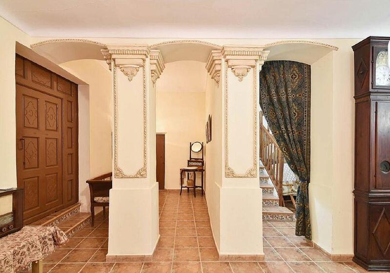12 bedroom Country House for sale