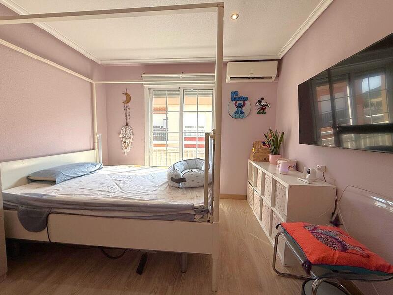 3 bedroom Apartment for sale