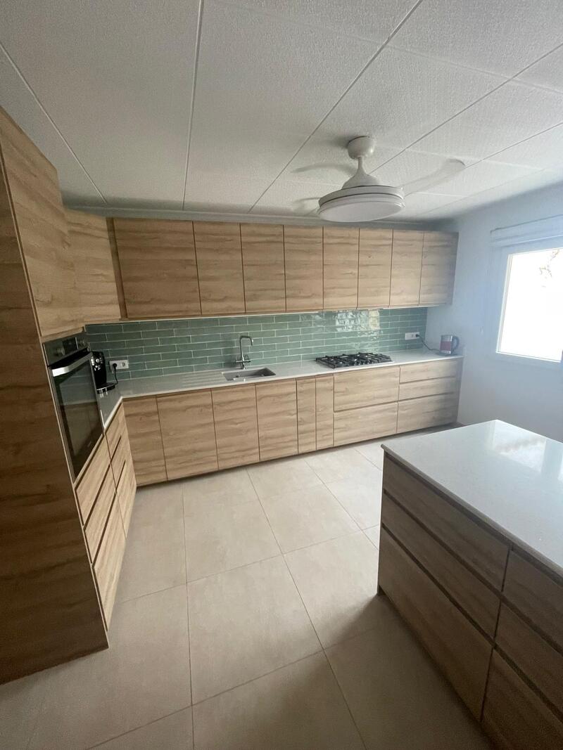 5 Cuarto Adosado en venta