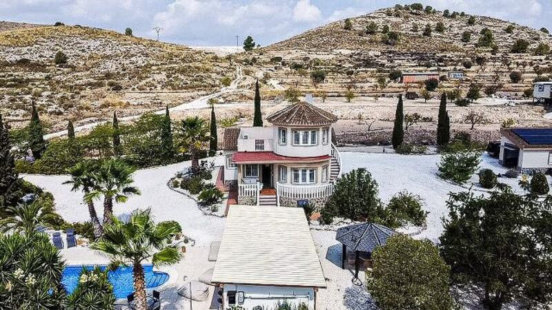 5 soverom Villa til salgs
