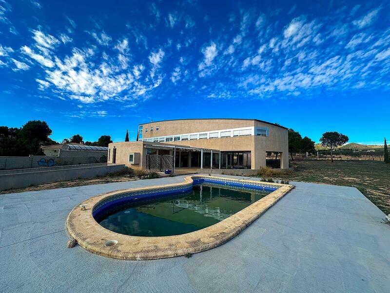 Villa til salgs i Yecla, Murcia